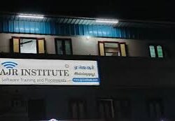 #image_title