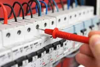 electrical-contractors-044pxx44.xx44.100804114209.n7z4-d0nrzlz